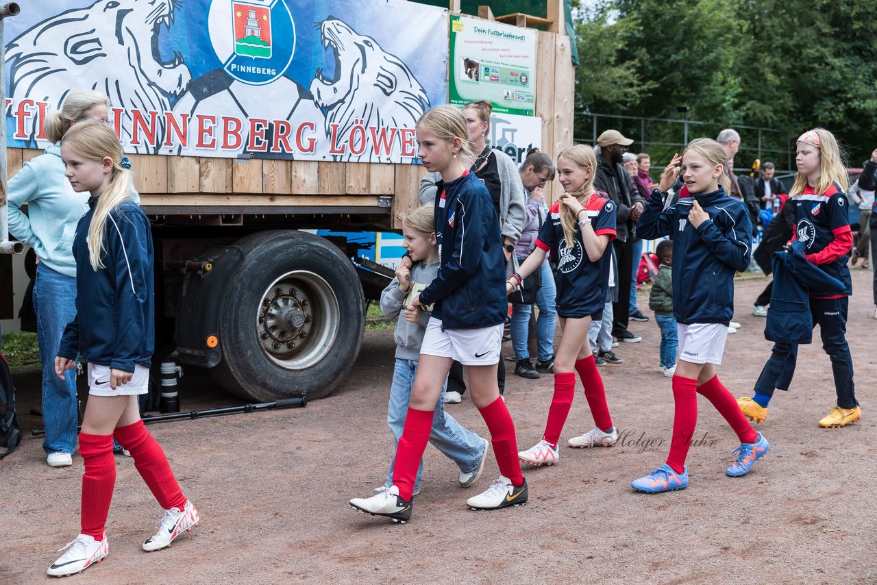 Bild 144 - Loewinnen Cup